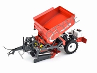 Dewulf Structural 30 - 3-row trailed belt spud planter