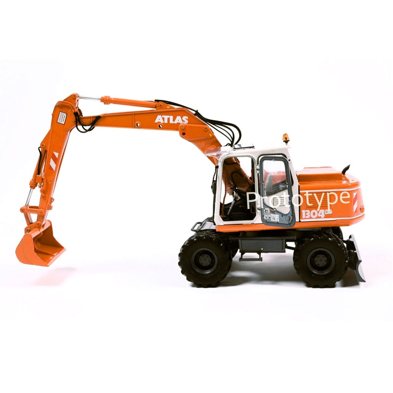 AT-Collection - Atlas 1304 (135M) - Version mit Noklan-Reifen und Grabenschaufel (1996-2001)