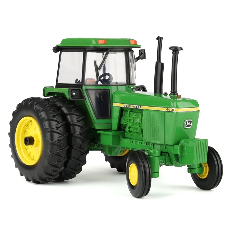 ERTL - John Deere 4430 - 2WD + Duals (1972-1977)
