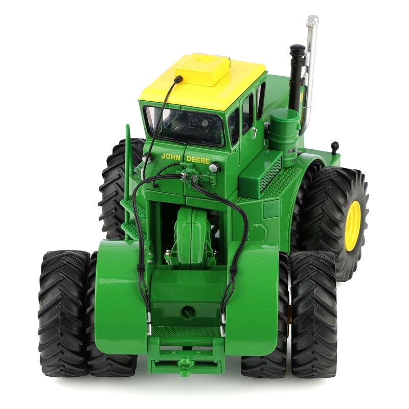 ERTL - John Deere Wagner WA-14 with Duals (1968-1970)
