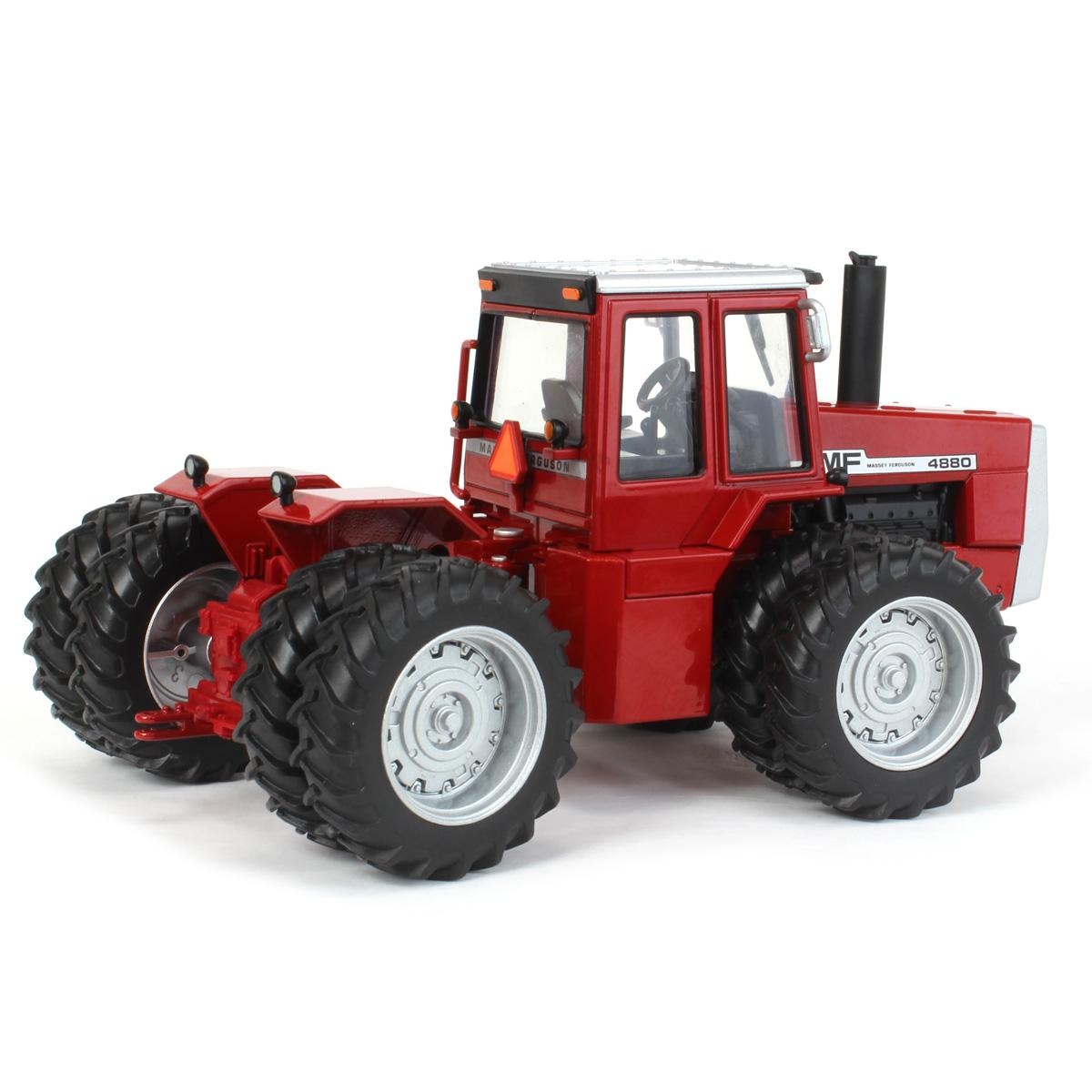 ERTL - Massey Ferguson 4880 Alrad - Doppelreifen