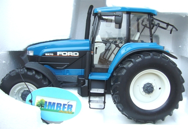 Ford 8970 - Limited Edition - 2000 genummerde Exemplaren