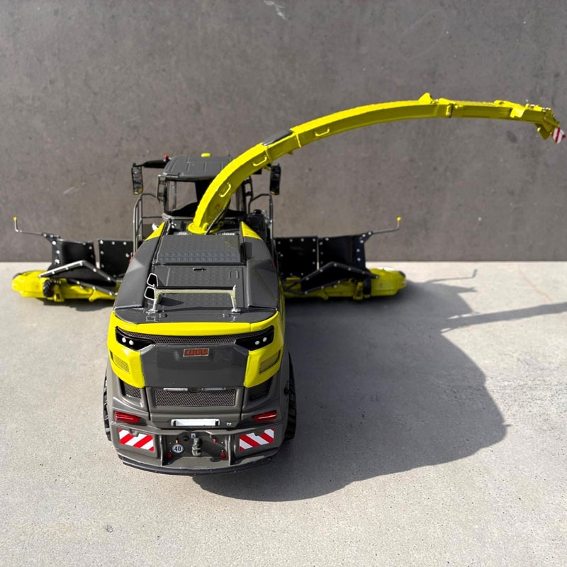 MarGe Models - Claas Jaguar 1200 Night Edition - 50 Years Jaguar - Handmatig verbouwd