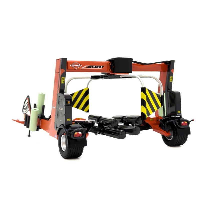 MarGe Models - Kuhn SW 4014 square and round bale wrapper