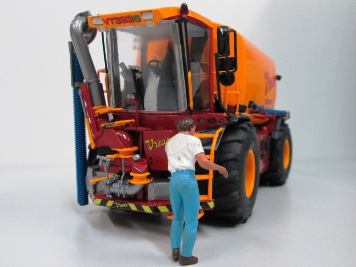 Marge Models - Vredo Trac 3936VT