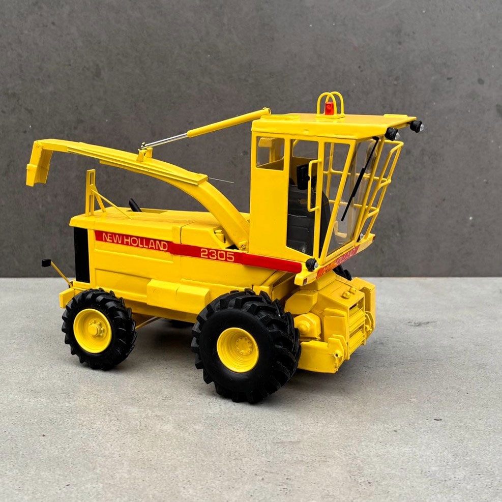 New Holland 2305 6-rijige maishakselaar (1992-1996) - In metaal aangepast model op basis kit Manu-S