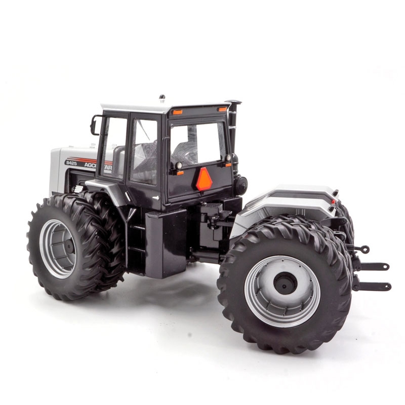 PowerTrac Models - AGCOSTAR 8425 4WD Kniktractor (1995-2001) - White Silver