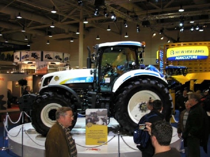 ROS New Holland T7050 