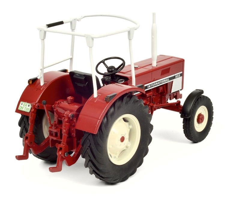 Schuco - IHC - International 433 met Valbeugel