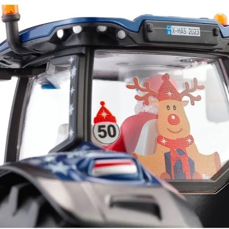 SIKU 2023 - SK3223 - New Holland T7.340 - Christmas Tractor