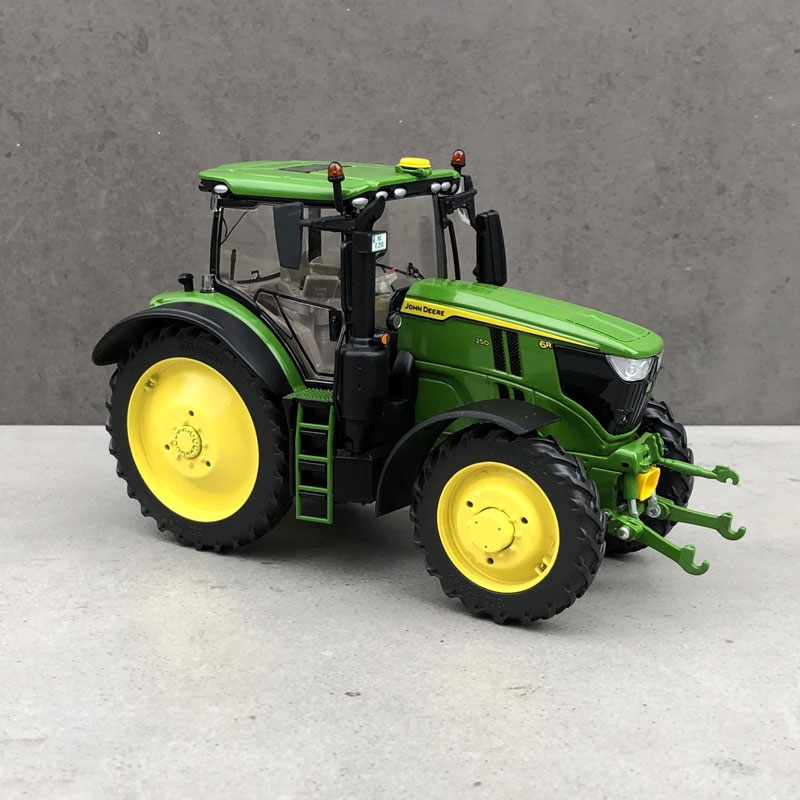 Toys-Farm Models - John Deere 6R250 on rowcrop wheels