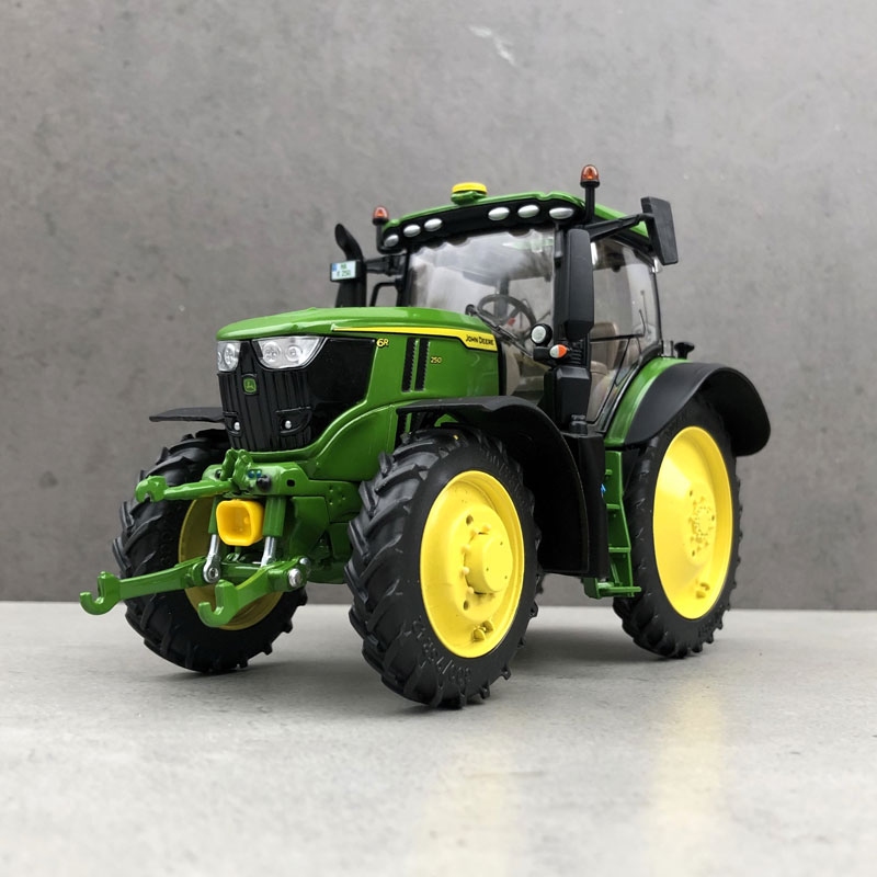 Toys-Farm Models - John Deere 6R250 on rowcrop wheels