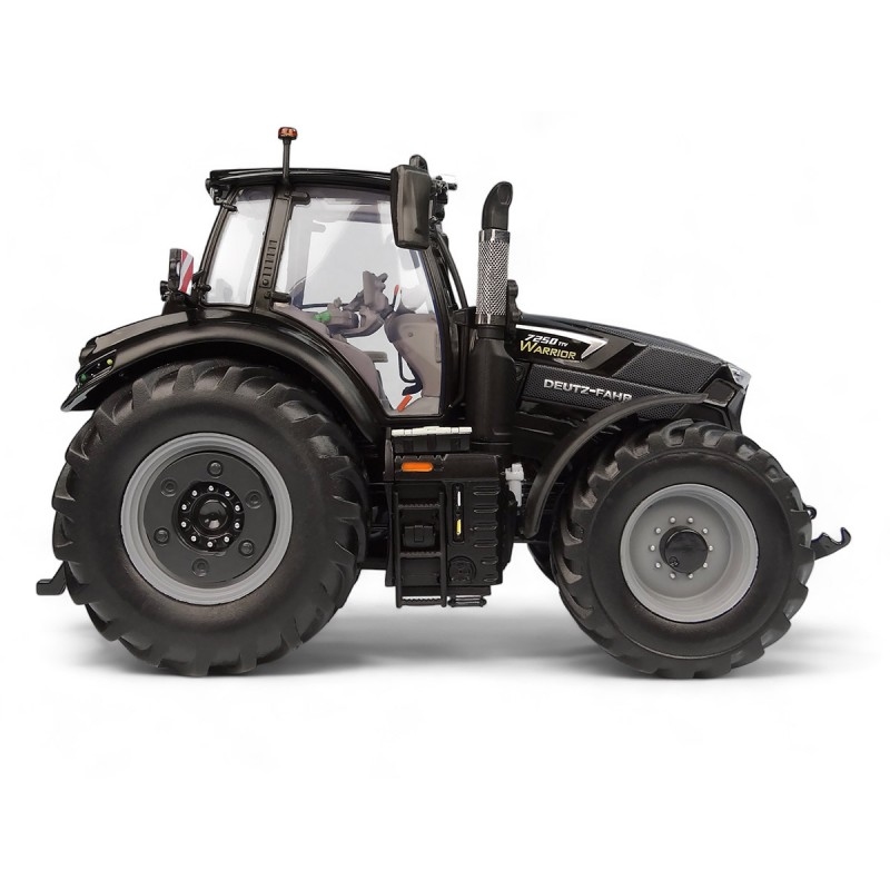 UH - Deutz-Fahr 7250 TTV "Warrior" Gloss Black Edition