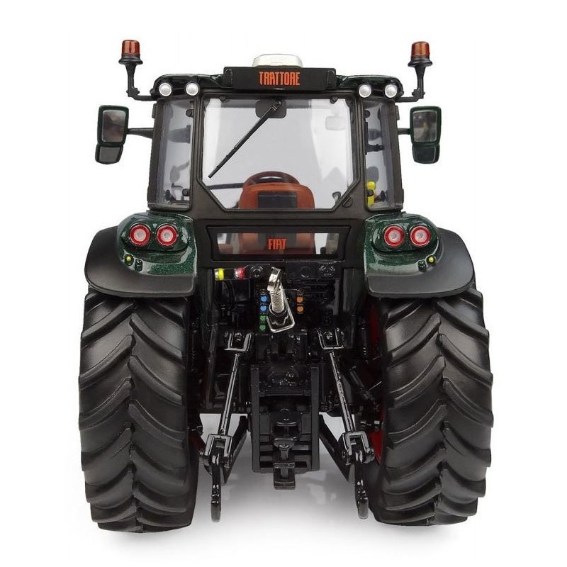 UH - FIAT "Il Trattore"- Speciale New Holland T5.120 versie geinspireerd op de 1e Fiat uit 1918