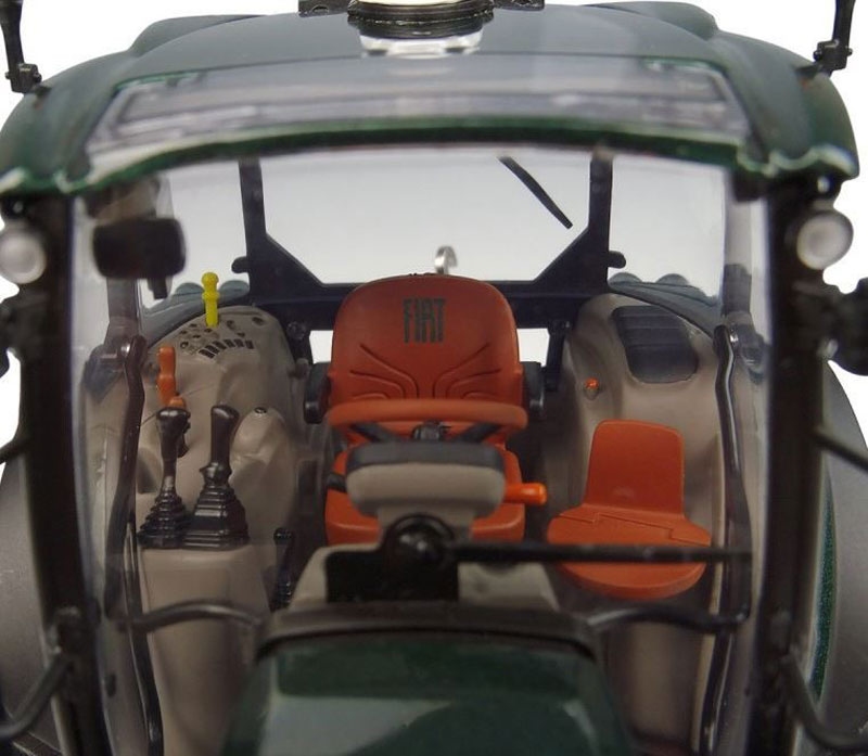 UH - FIAT "Il Trattore"- Speciale New Holland T5.120 versie geinspireerd op de 1e Fiat uit 1918