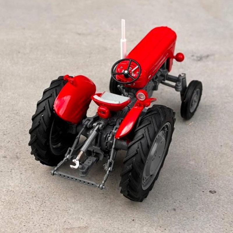 UH – Massey Ferguson 65 „High-Arch“ – Stoneleigh Grau (1958–1960) – Manuell überholt