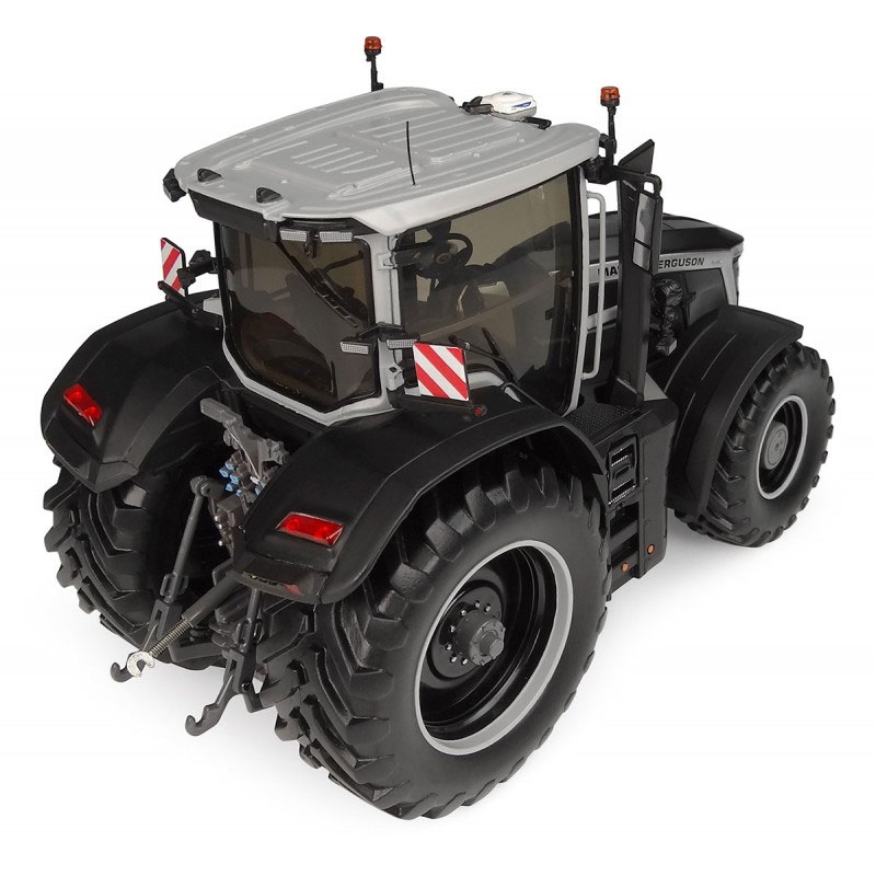 UH - Massey Ferguson 9S.425 Matzwart - Limited Edition 750 pcs