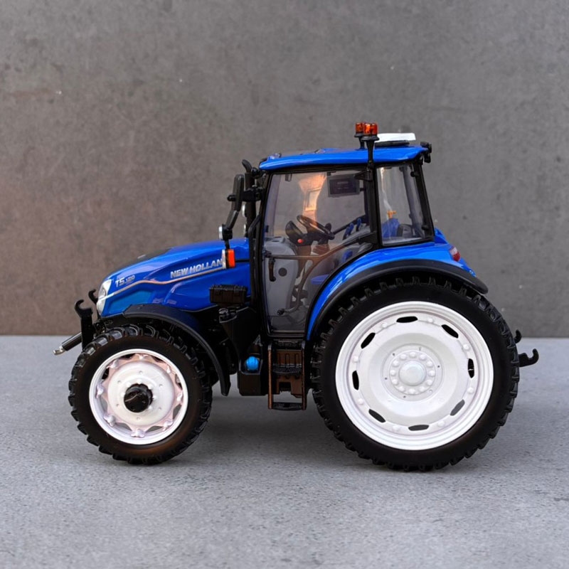 UH - New Holland T5.120 Dual Command (2025 - ....) op Cultuurwielen