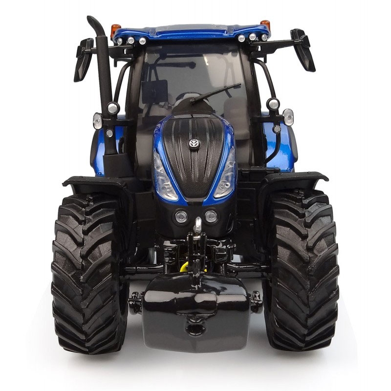 UH - New Holland T7.225 "2 millionnième" tracteur produit à Basildon (2024)