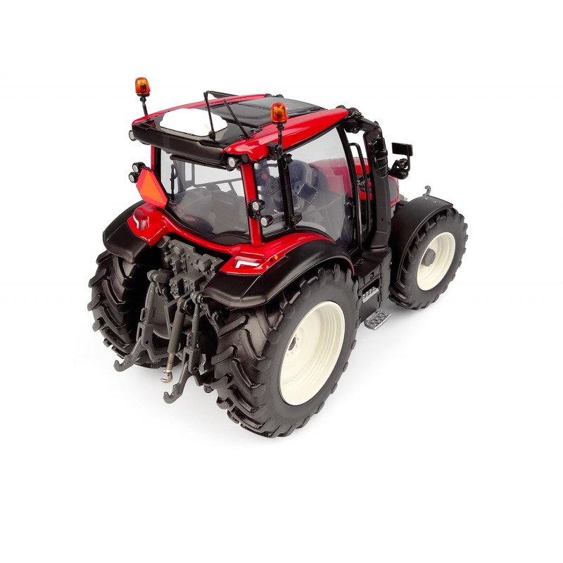 UH - Valtra G135 - Rouge - Edition Limitee 750#