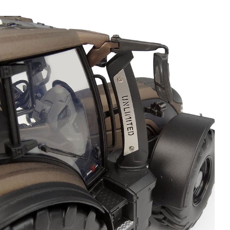 UH - Valtra Q305 Jubileum Brown Matt - 75th Anniversary Edition - Lim. Ed. 1300 pcs