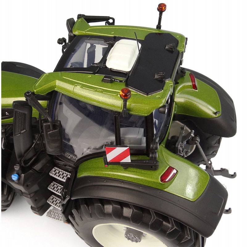 UH - Valtra S416 - Green Metallic - Limited Ed. 750 pcs - 1/32