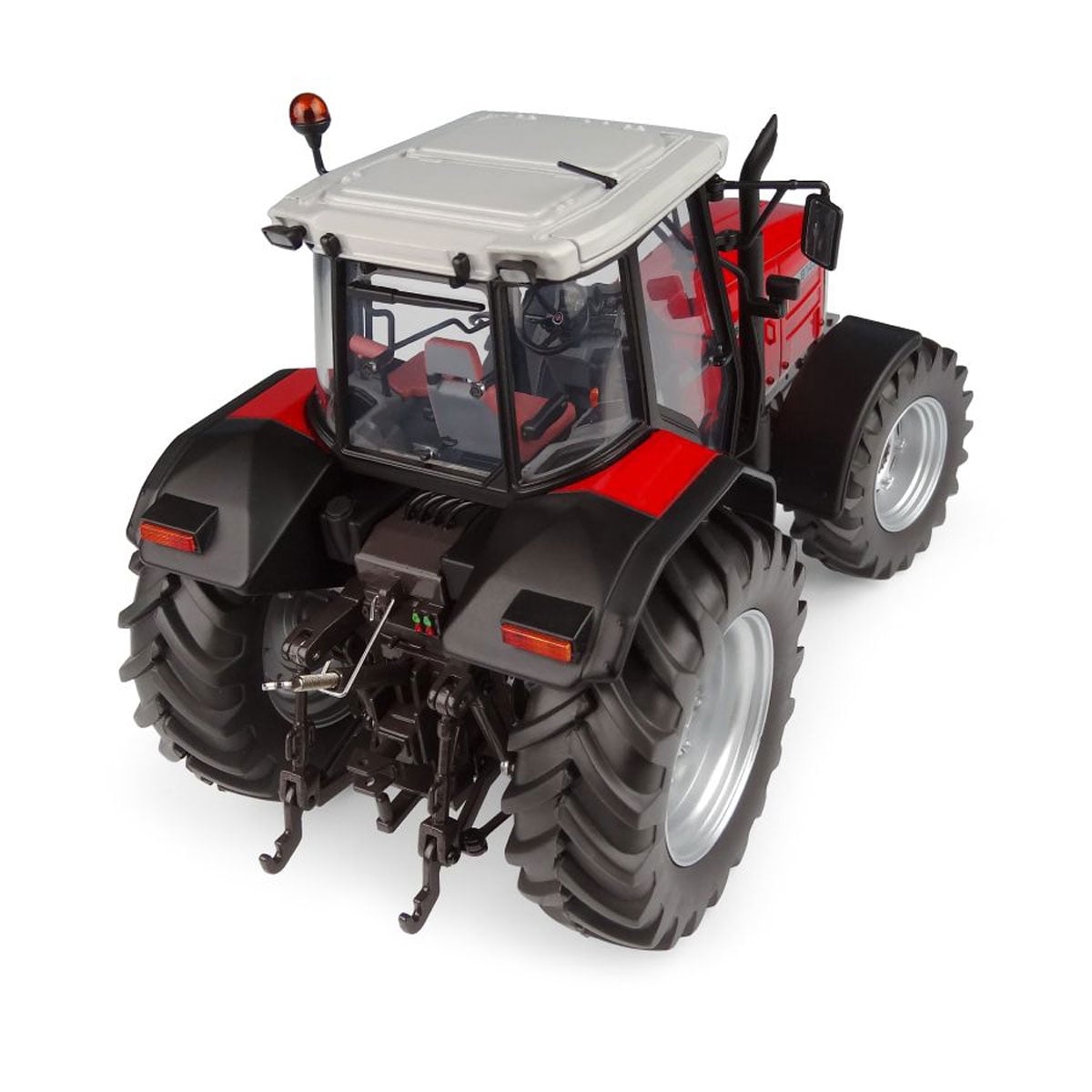UH 2026 - Massey Ferguson 8140 mit Frontgewicht (1995-1999)