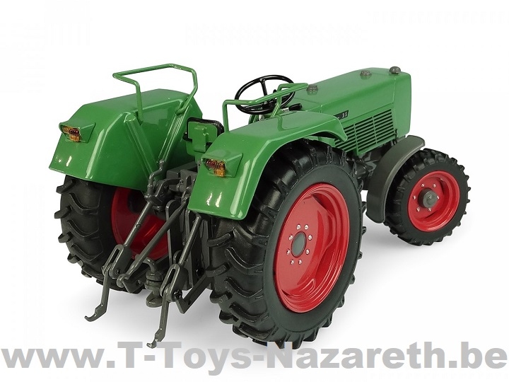 Universal Hobbies - Fendt Farmer 3S - 4WD