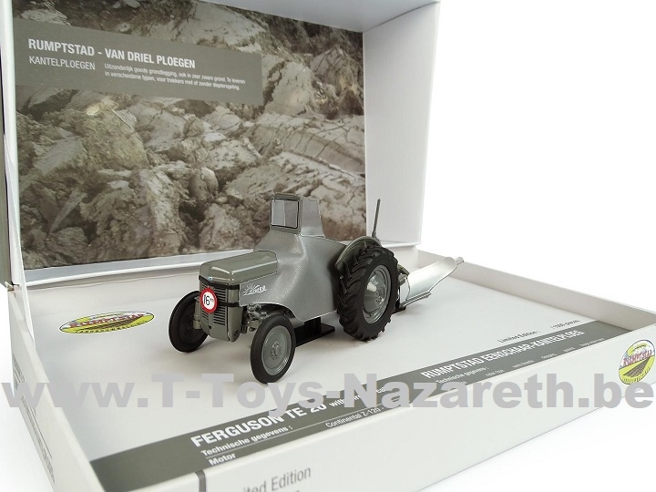 Universal Hobbies - Ferguson TEA20 + Rumptstad EK Ploug
