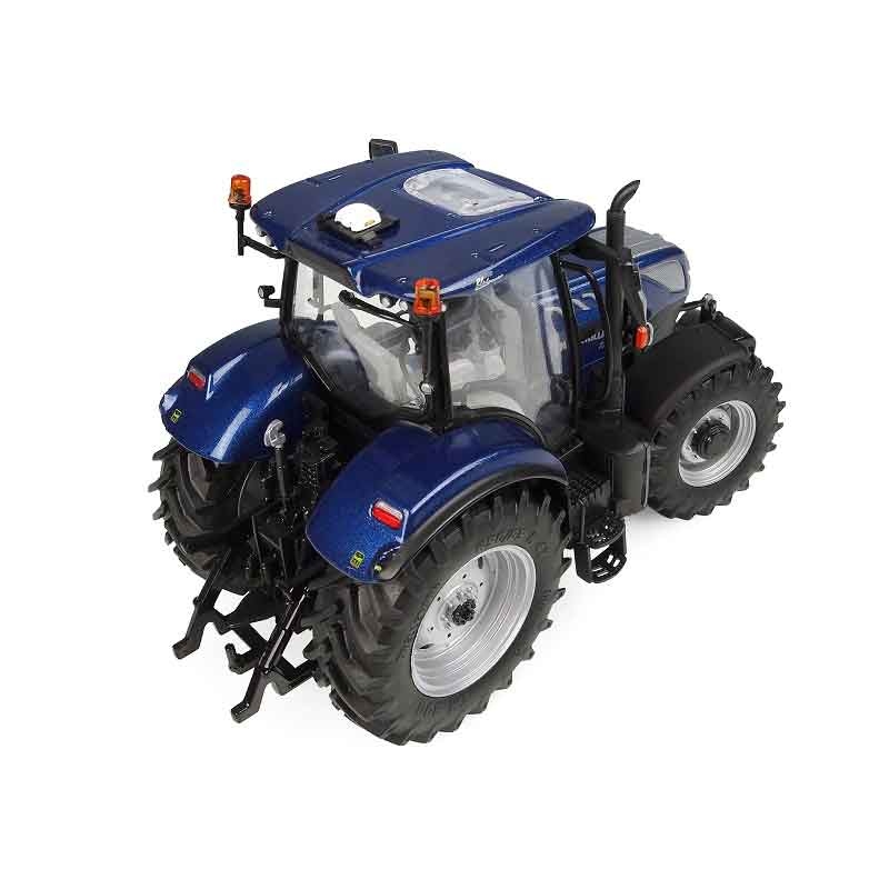 Universal Hobbies - New Holland T7.210 AC Blue Power