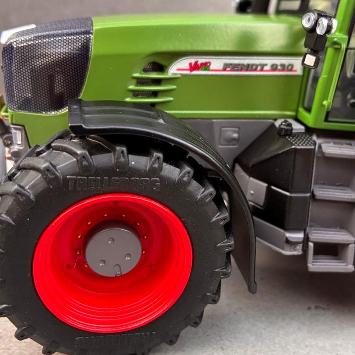 Weise Toys - Fendt Vario 930 TMS (2002 - 2007) - Manually Rebuild