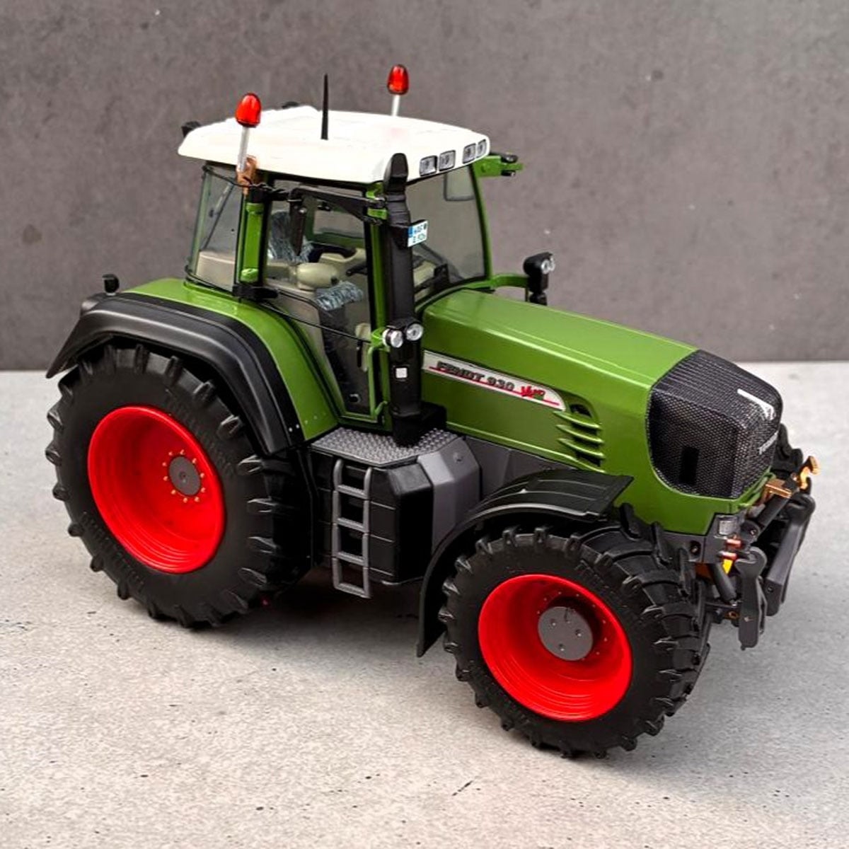 Weise Toys - Fendt Vario 930 TMS (2002 - 2007) - Manually Rebuild