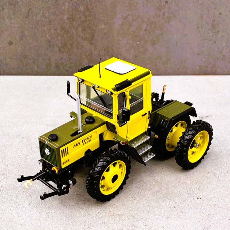 Weise Toys - MB-trac 1100 with rear dual rowcrop wheels - Manually rebuild