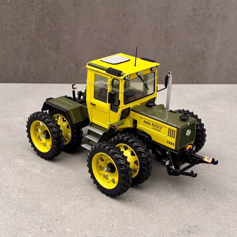 Weise Toys - MB-trac 1100 with dual rowcrop wheels around - Manually rebuild