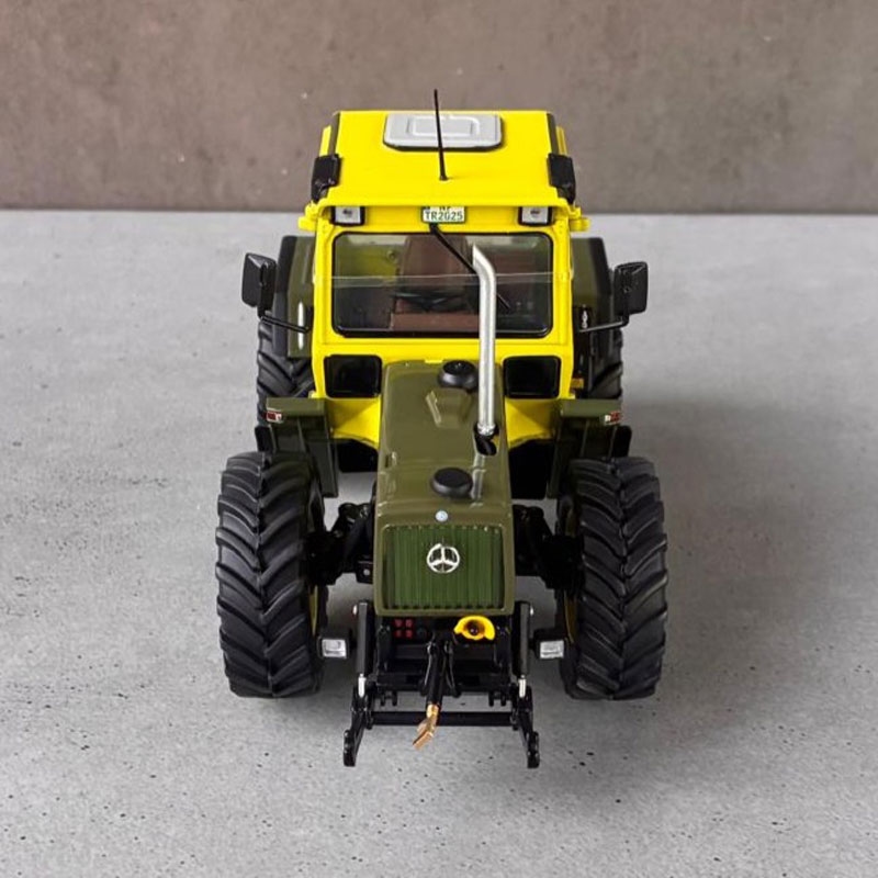 Weise Toys - MB-trac 1100 met Südrad brede wielset - Baureihe 441 (1987-1991) - Ombouwmodell