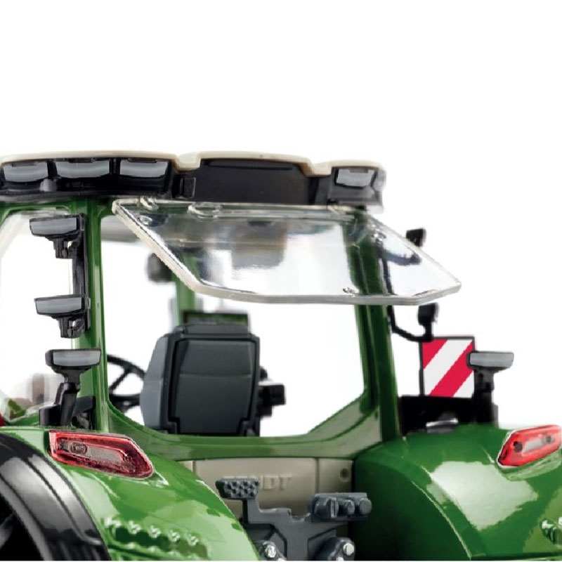 Wiking - Fendt 832 Vario + Wielgewicht - Gen 5 - (2026 - ....) - Versie 3 in Wiking box