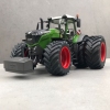 Wiking - Fendt 1050 Vario op brede band voor en Duals achter