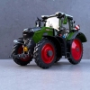 Toys-Farm Models - Fendt 832 Vario op Rijencultuur Wielen (Handmatig Verbouwd)