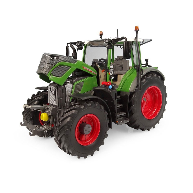 Universal hobbies 1/32 Fendt 516 Vario with CargoProfi